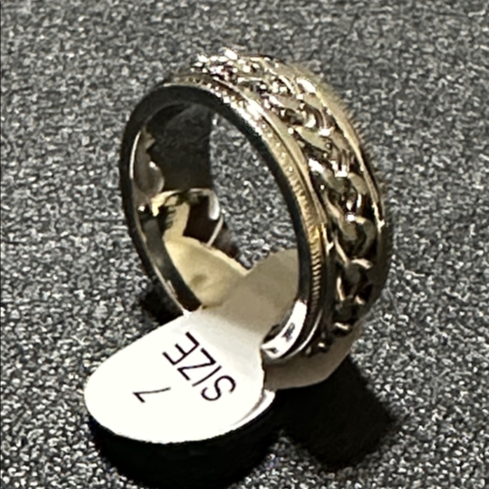 Silver-Tone Spinner Curb Chain Inlay Band Ring NEW